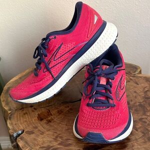 Brooks Women's Fuchsia and Navy Athletic Shoes